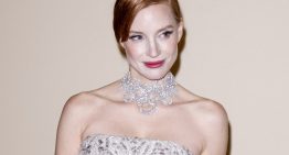 Sabemos todos los secretos del maquillaje luminoso de Jessica Chastain (con colorete efecto segunda piel y labios efecto mordido)