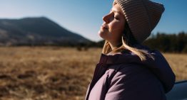 Arthur Brooks, experto en felicidad: «Hay 4 grandes hábitos que las personas más felices practican cada día: en primer lugar, prestar atención a su fe o a su vida filosófica»