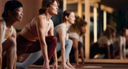 Ana Arrechea, entrenadora personal, sobre la luz roja: «Las personas notan menor dolor muscular, recuperación más rápida, mejor descanso y una mejora visible en la textura y tono de la piel»