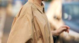 Olalla Álvarez, experta en medicina estética avanzada: «Si usas el agua micelar como único paso y sin aclarado, estás favoreciendo el envejecimiento de la piel»