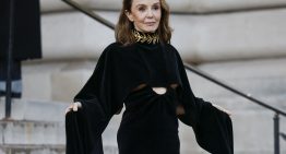 Qué hace Philippine Leroy-Beaulieu, Sylvie de ‘Emily in Paris’, para tener esa piel jugosa a los 62 años