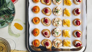 5 ideas de canapés de última hora que le van a dar un subidón a tu cena de Nochebuena o comida de Navidad