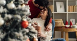 Aurora Michavila, experta en comunicación: «Prohibido negociar con tu pareja cuando hay hambre, sueño o justo después de un compromiso familiar estas navidades»