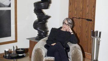 Maxime Catroux, la ahijada mimada de Yves Saint Laurent: «El día que cumplí 18 años me invitó a su casa y en los postres me entregó un cuaderno de dibujos realizados por él»