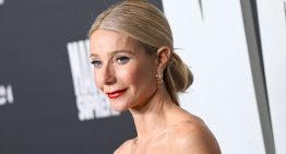 Álex Sestelo, peluquero: «Un peinado demasiado liso y con la raya marcada delata las canas mucho más que un cabello con volumen y movimiento»