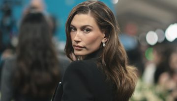 María Teresa Truchuelo, dermatóloga: «Un error es pensar que un cosmético puede sustituir a los tratamientos médicos que muchas famosas reciben»