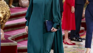 María Guardiola, presidenta de Extremadura y su simbólico estilo a través de sus looks: del jersey viral de Zara a su firma favorita de Badajoz