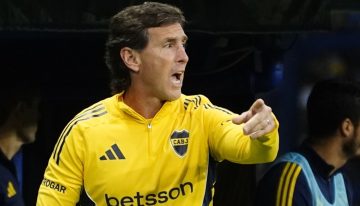 Claudio Úbeda seguirá como DT de Boca