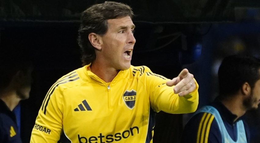 Claudio Úbeda seguirá como DT de Boca