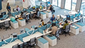 Empleo asalariado repunta a 66.5% en noviembre