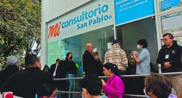 Grandes farmacias inician aplicación de vacuna actualizada vs Covid-19 de Pfizer: ¿Cuánto cuesta?