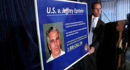 Juez de EU autoriza desclasificar archivos sobre el caso de Ghislaine Maxwell, cómplice de Epstein