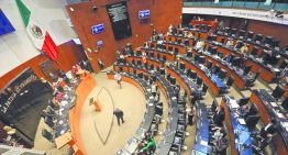 El Senado recibe las iniciativas presidenciales para ajustar la jornada laboral