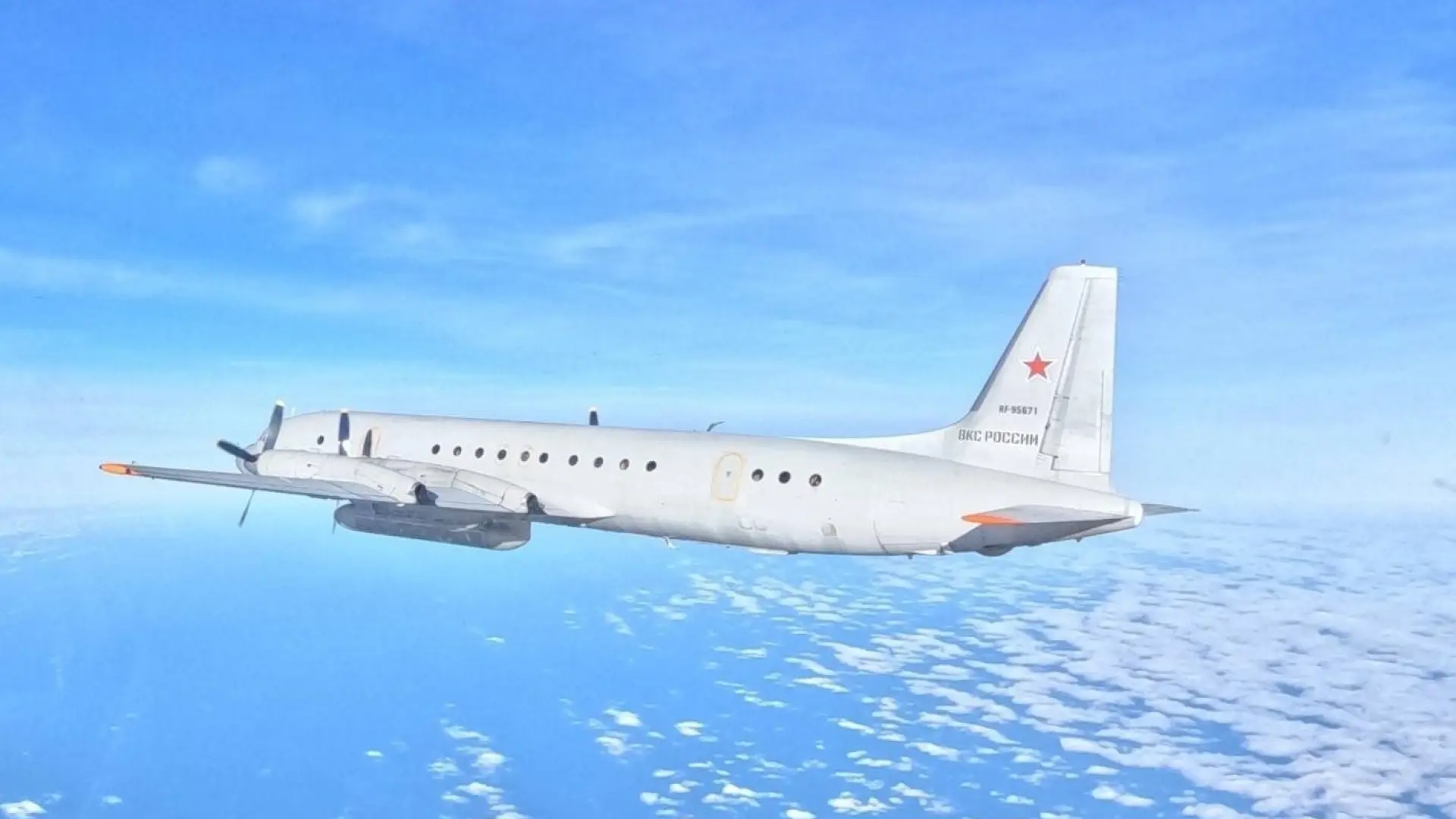 Polonia intercepta un avión de reconocimiento de Rusia sobre el mar Báltico