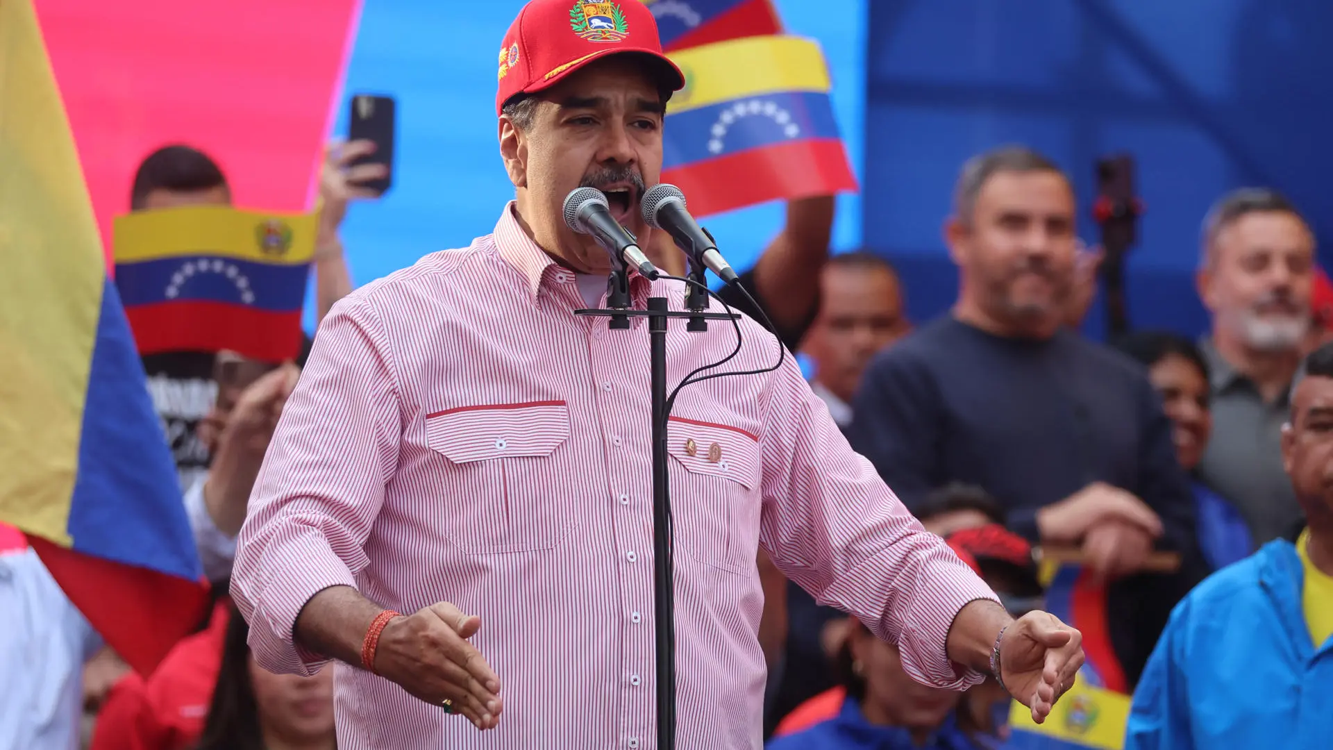 Maduro insiste en su llamado a los militares de Colombia a unirse a Venezuela: «Como un solo Ejército»