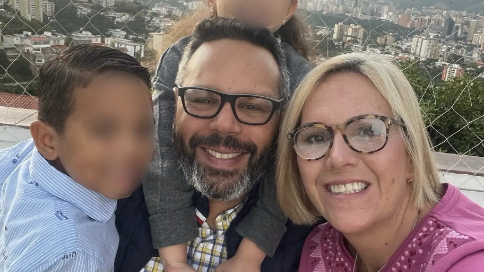 Hija de González Urrutia dice que su esposo fue condenado a 30 años de cárcel en Venezuela