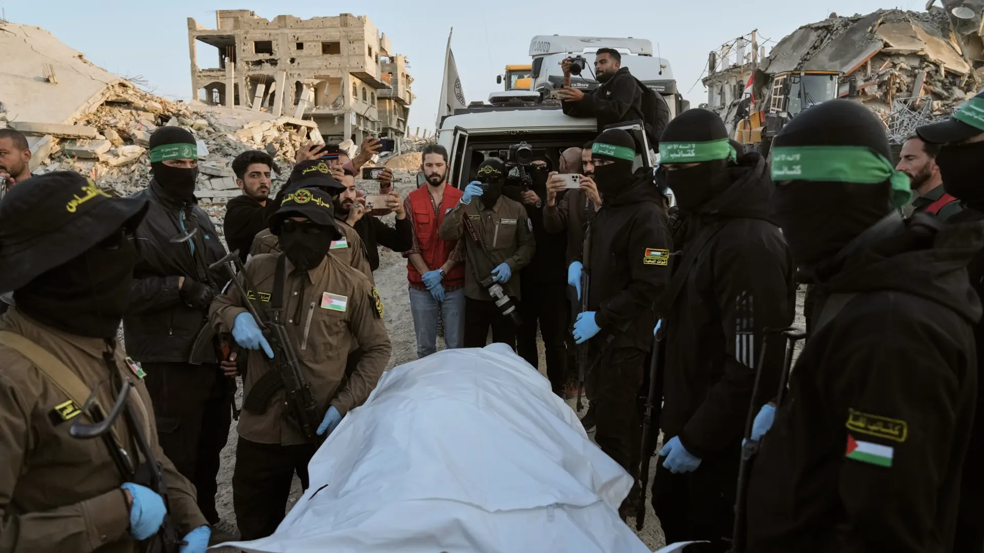 El cuerpo entregado por Hamás es del rehén tailandés Suthdisak Rinthalak: ya solo queda el cadáver de un secuestrado en Gaza