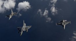 Venezuela fuerza aterrizaje de aeronave “hostil”, cerca de la frontera con Colombia