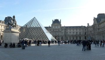 Fuga de agua daña documentos en el Louvre