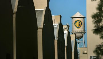 Warner Bros rechazó la oferta hostil de compra de Paramount