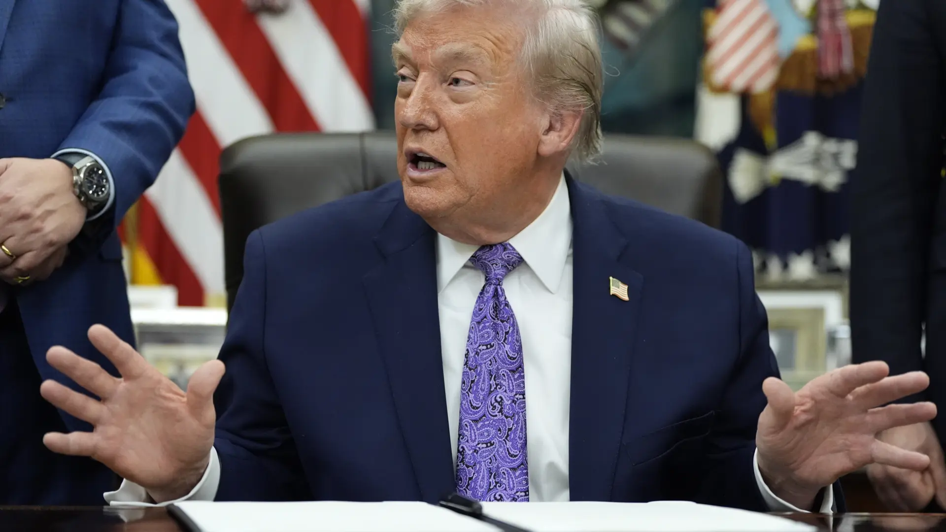 Trump anuncia que EEUU comenzará pronto los ataques por tierra en el Caribe: «No tienen por qué ser necesariamente en Venezuela»