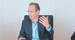 Pausa de inversiones productivas el próximo año propiciará más ajustes en tasa de México: BlackRock