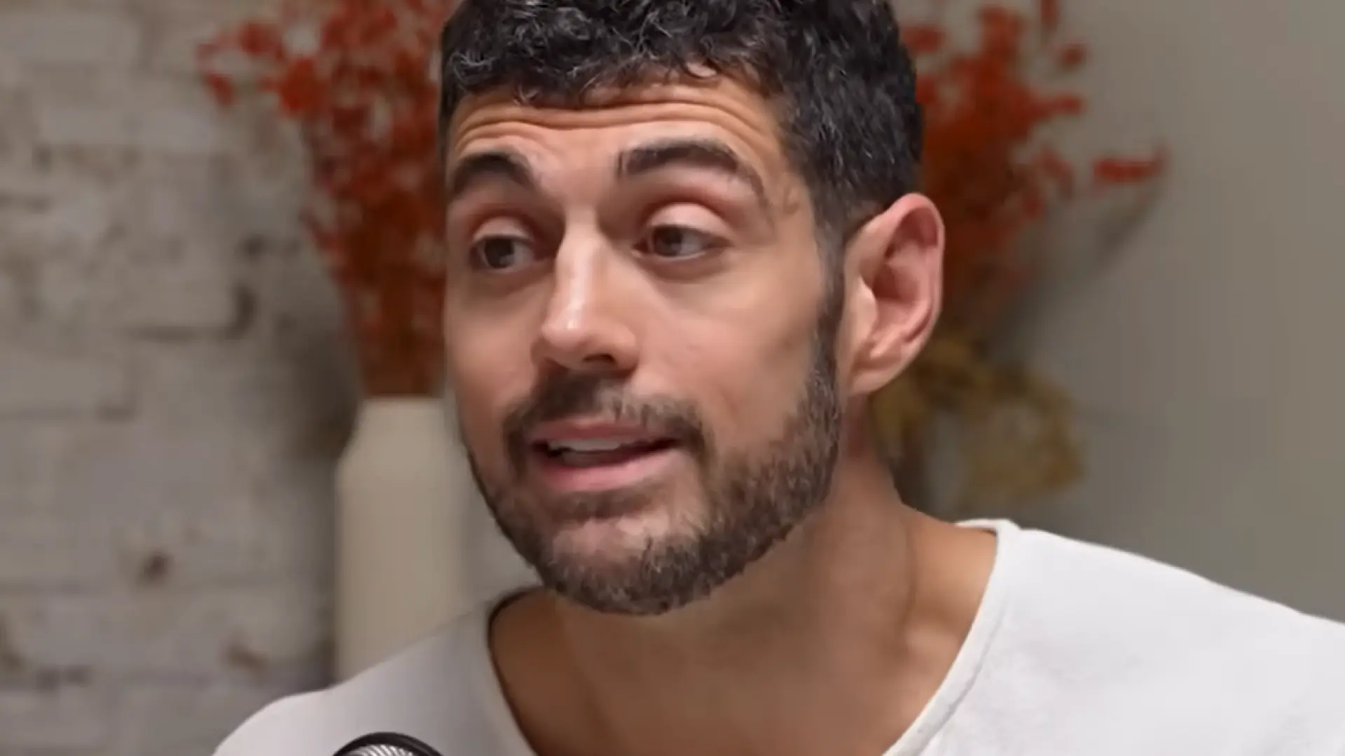 José Abellán, cardiólogo: «Los síntomas atípicos por infarto son un 7% más frecuentes en mujeres y el principal es el mismo»