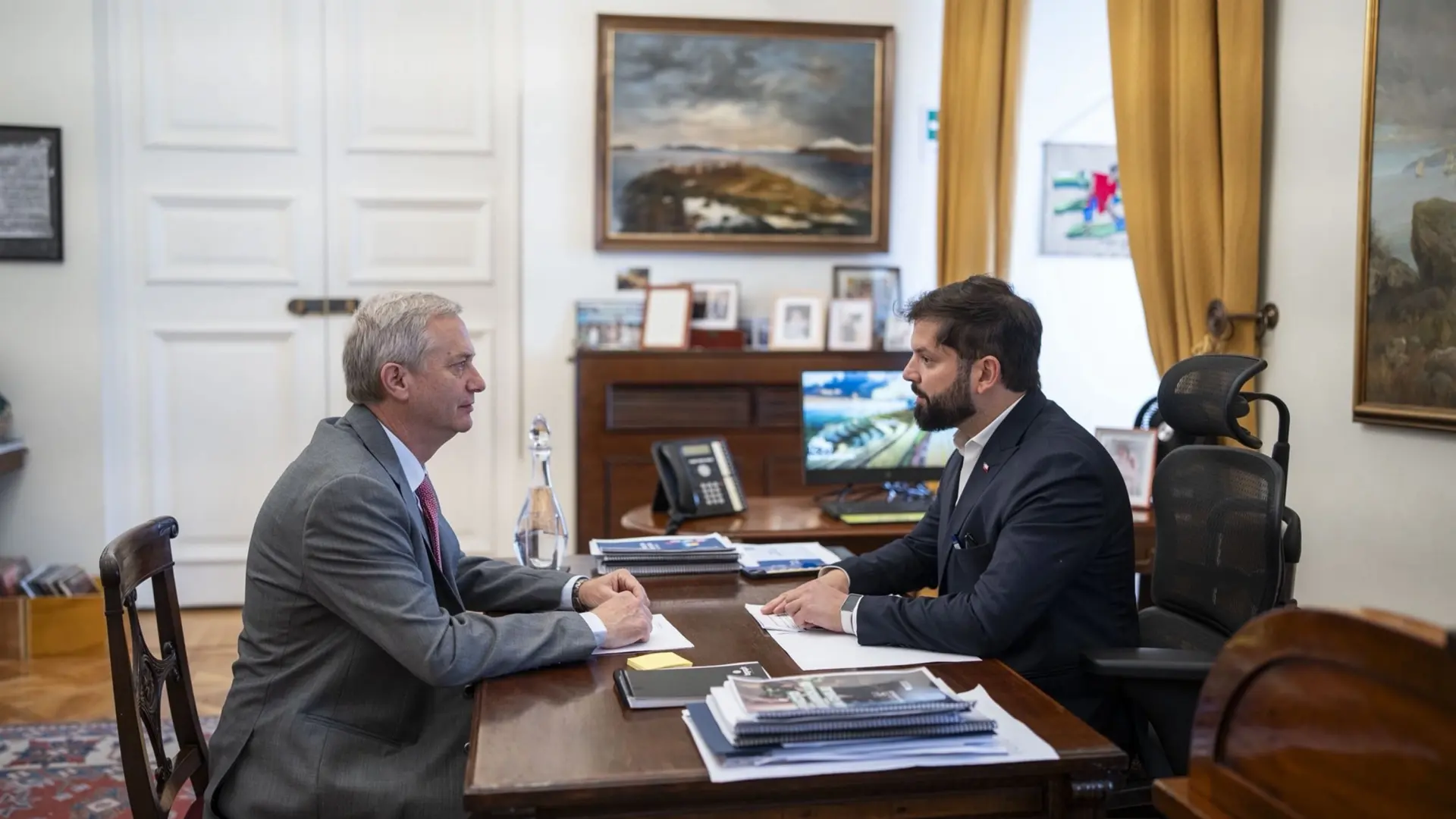 El nuevo presidente de Chile anuncia un «Gobierno de emergencia» centrado en la seguridad y se reunirá con Milei este martes