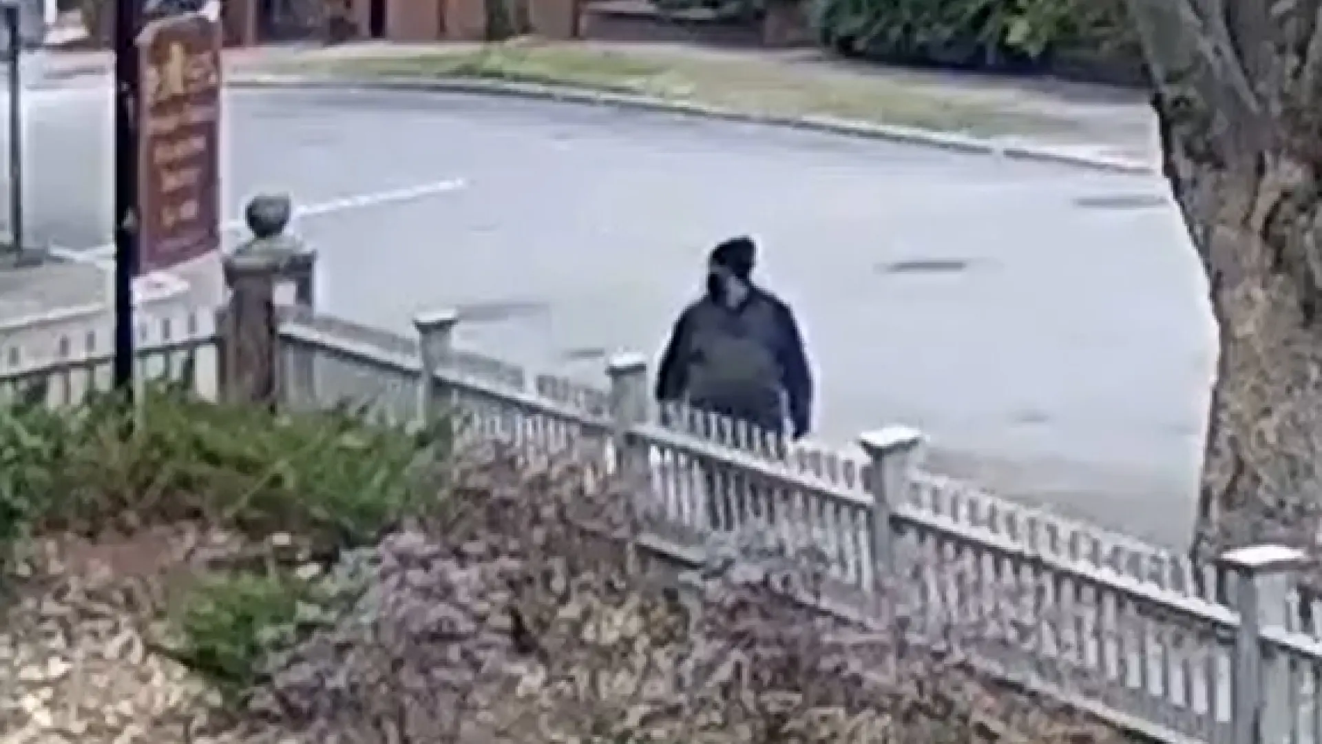 Trump critica que en la Universidad de Brown hubiera pocas cámaras de seguridad en el tiroteo que acabó con dos muertos