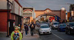 Pánico en barrio mexicano de Chicago: Las redadas vacían los negocios de Little Village