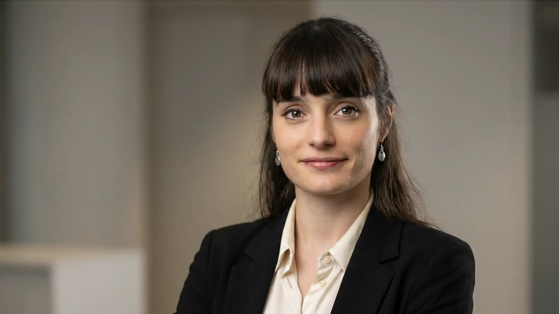 Laura Salcedo, psicóloga: «El gran enemigo de las fiestas navideñas es la culpa. ¿Podemos deshacernos de ella?»