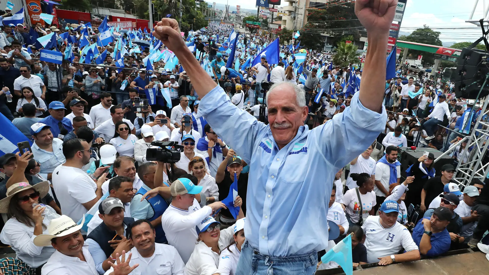 Asfura, el conservador apoyado por Trump, declarado presidente de Honduras tras un caótico recuento