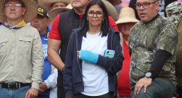 Delcy Rodríguez exigió a trabajadores a extremar vigilancia en instalaciones petroleras
