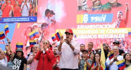 Maduro juramentó un «buró político» para seguir adelante con su idea de un «Estado comunal»
