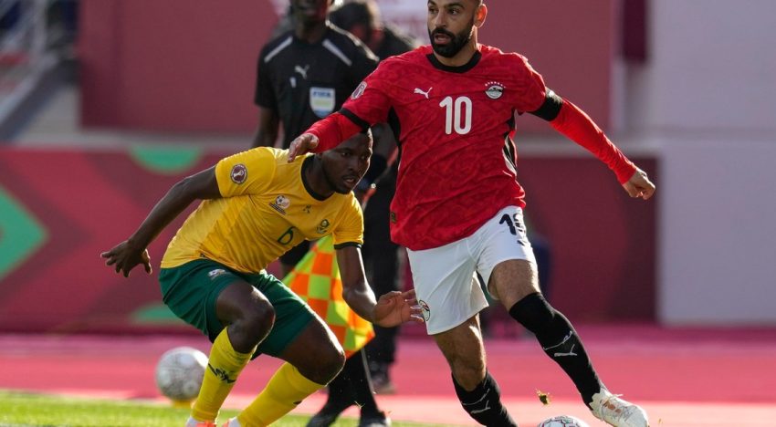 Mohamed Salah volvió a ser héroe de Egipto en la Copa Africana de Naciones: le ganó a Sudáfrica por un guiño del VAR y se metió en octavos