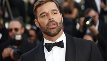 Actriz y modelo venezolana compartió FOTO besándose con Ricky Martin
