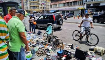 Asdrubal Oliveros: 50% de la masa trabajadora en Venezuela está en la informalidad