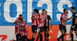 Lucas Alario tuvo su revancha personal en Estudiantes: cambió críticas por dos goles soñados y el Pincha festejó en San Nicolás