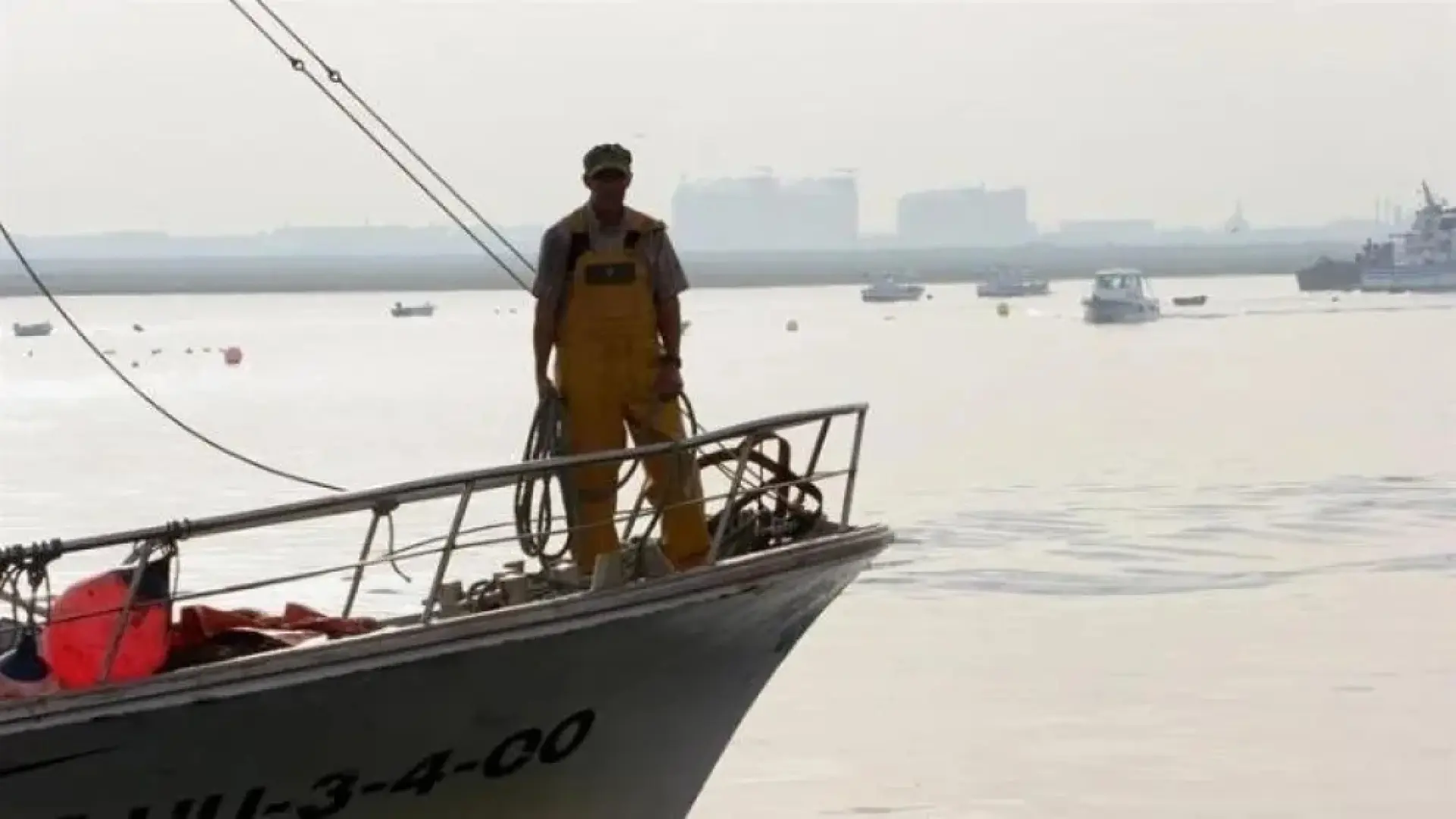 España logra mantener los días de faena para los pescadores del Mediterráneo en 2026: serán 143 para la flota