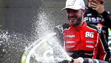 Agustín Canapino hace historia al andar y ya es pentacampeón del Turismo Carretera