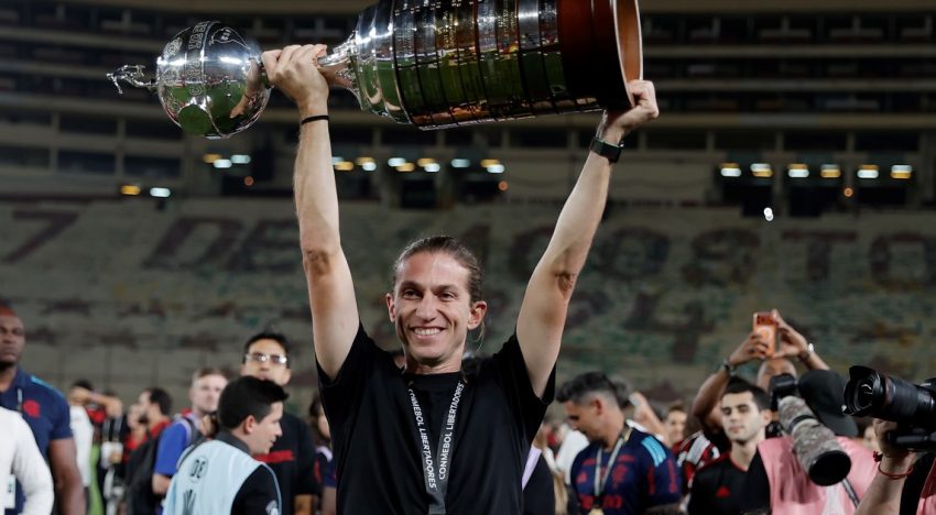 Fin de la novela en Brasil: Filipe Luis renovó su contrato y seguirá siendo entrenador del Flamengo