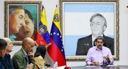 «Listen to me»: Maduro machucó el inglés para tratar de imponer su narrativa a medios de EEUU