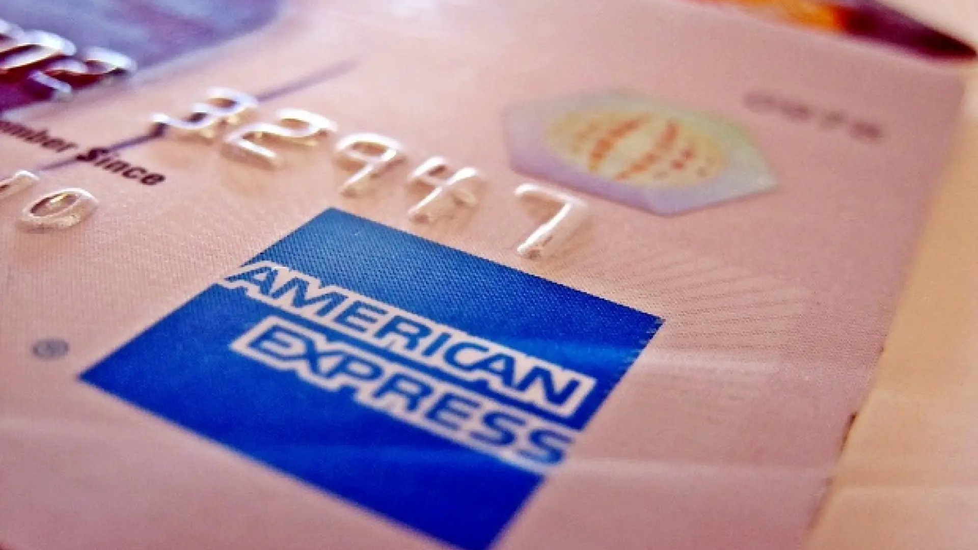 Francia multa a American Express con 1,5 millones de euros por incumplir las política de 'cookies'