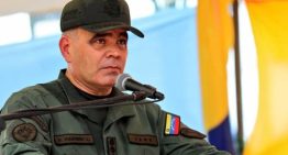 Mientras los cazas F/A-18 se alejaban de Venezuela, Padrino López daba una lección de «conciencia moral»