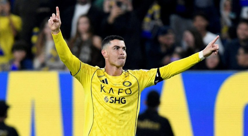 Cristiano Ronaldo, en estado de gracia: cerró el año con un gol de espalda en Al Nassr, lo festejó con todo y está cada vez más cerca del 1.000