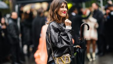 Propósito beauty 2026: Aprender a hacerse el rojo de labios de las chicas francesas (con el truco que se ha hecho viral en TikTok)