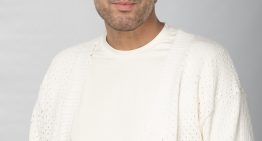 José García, peluquero madrileño: «El vinagre de manzana aporta brillo inmediato al pelo, ayuda a equilibrar el cuero cabelludo y deja el cabello más suelto y ligero»