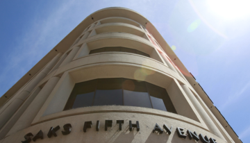 Saks Global cambia de CEO en medio de rumores de bancarrota