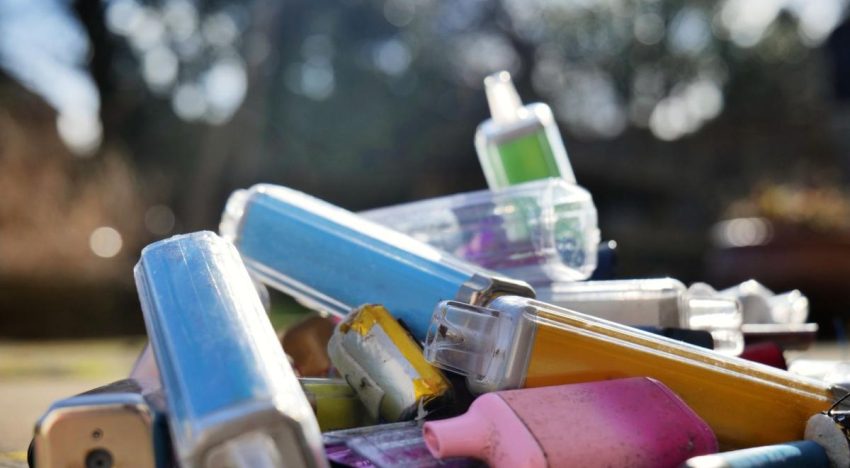 ¿Usas vapeadores? Esto dice la nueva prohibición en México y las multas que se aplican