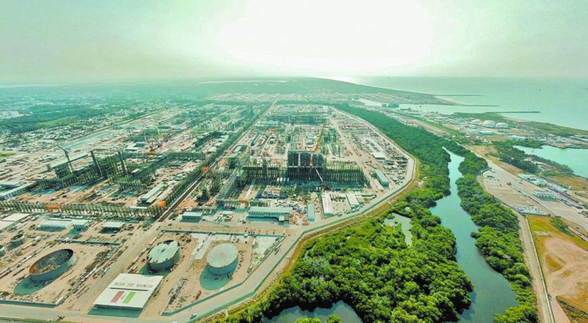 Pemex dinamiza refinación pero no alcanza metas
